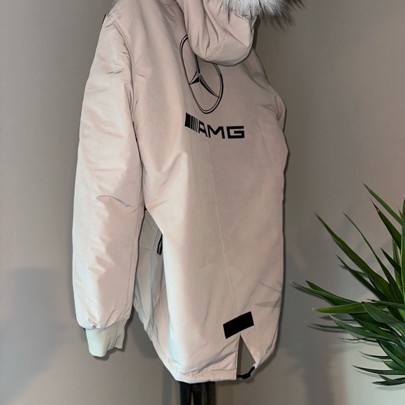 BVRT 1F Super XXXl Tan winter coat F1 AMG fits like an XL-XXL - Picture 3 of 15